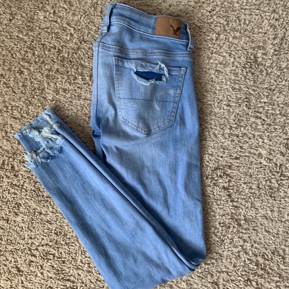 Light Blue American Eagle Ripped Jeans - Picture 3 of 3